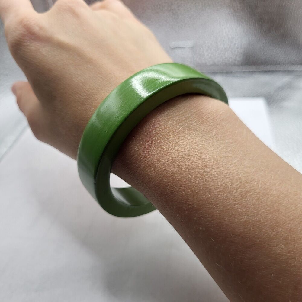 Vintage 60s Bangle Bracelet Green Holiday